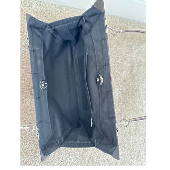 Wooden Purse with Elephant Charm - Picture 6 of 6